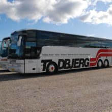 Transport med modrene busser Rutebus vist fra siden