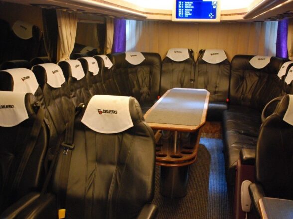 VIP bus 1: Bakken Bears dekoration