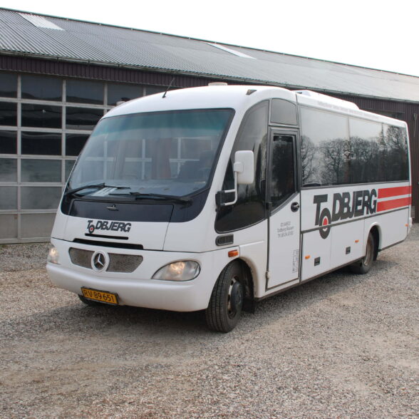 Todbjerg ældre model af minibus